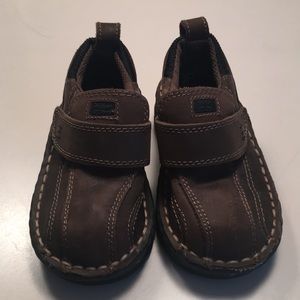 Toddler Boy’s brown leather shoes